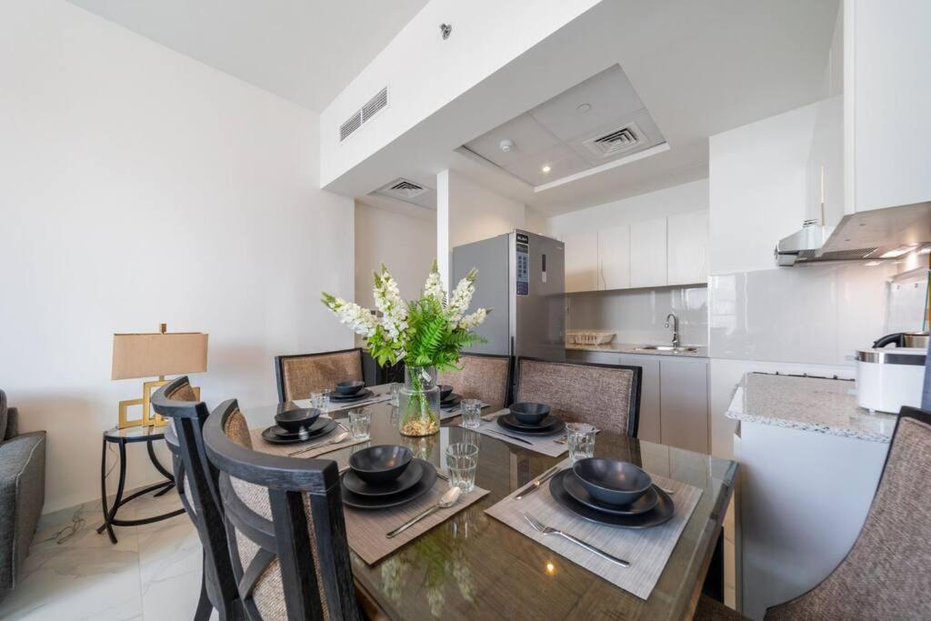 Millennium Binghatti, Business Bay - Mint Stay 迪拜 外观 照片
