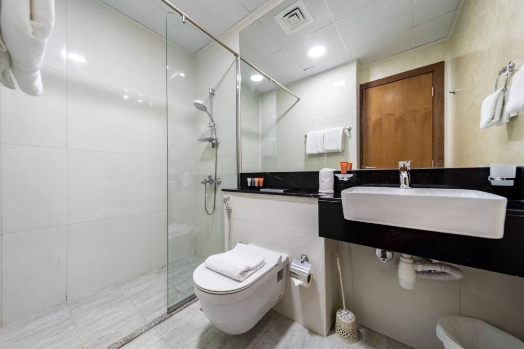 Millennium Binghatti, Business Bay - Mint Stay 迪拜 外观 照片